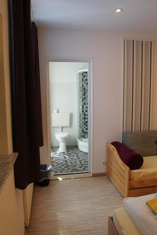 Pension Central Nuernberg-Фюрт Екстер'єр фото
