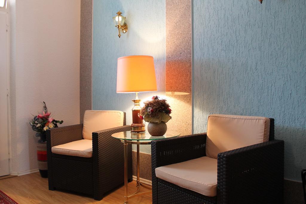 Pension Central Nuernberg-Фюрт Екстер'єр фото