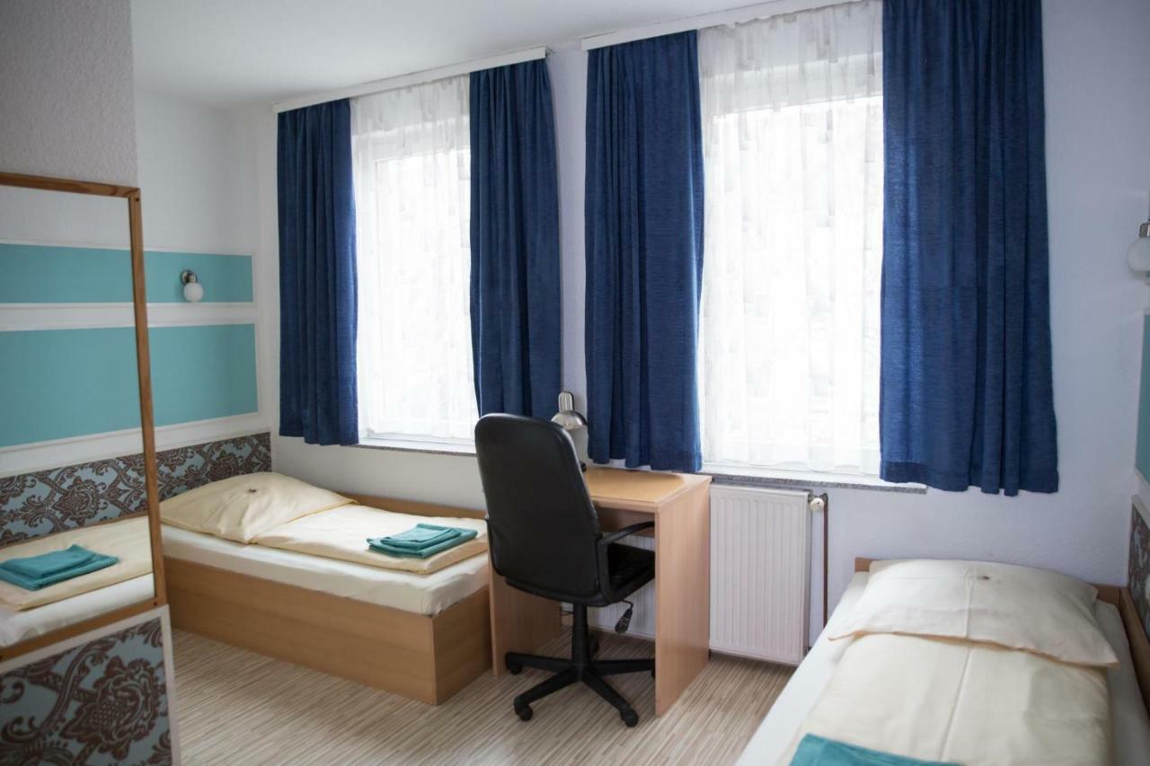 Pension Central Nuernberg-Фюрт Екстер'єр фото